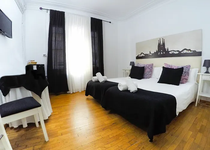 Petit 2* ברצלונה